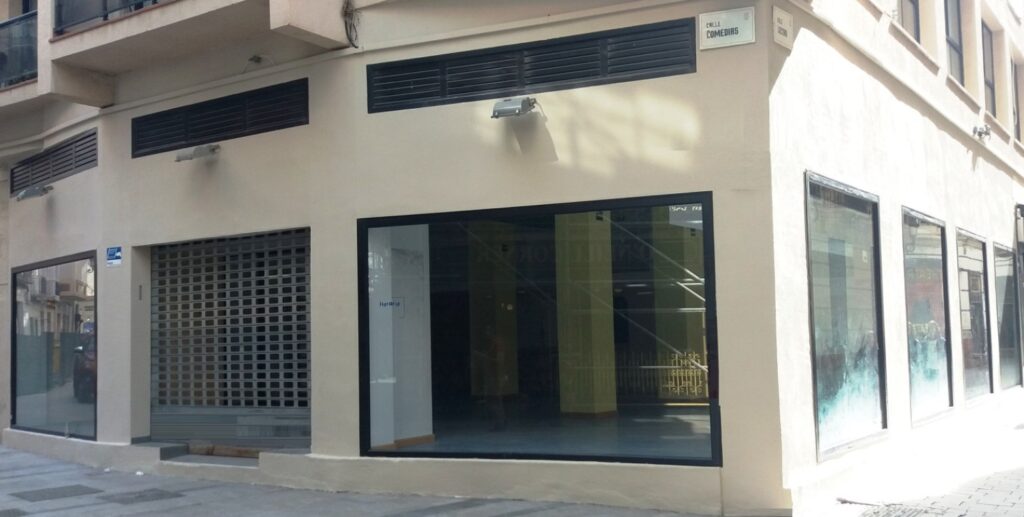 local-comedias-16-202